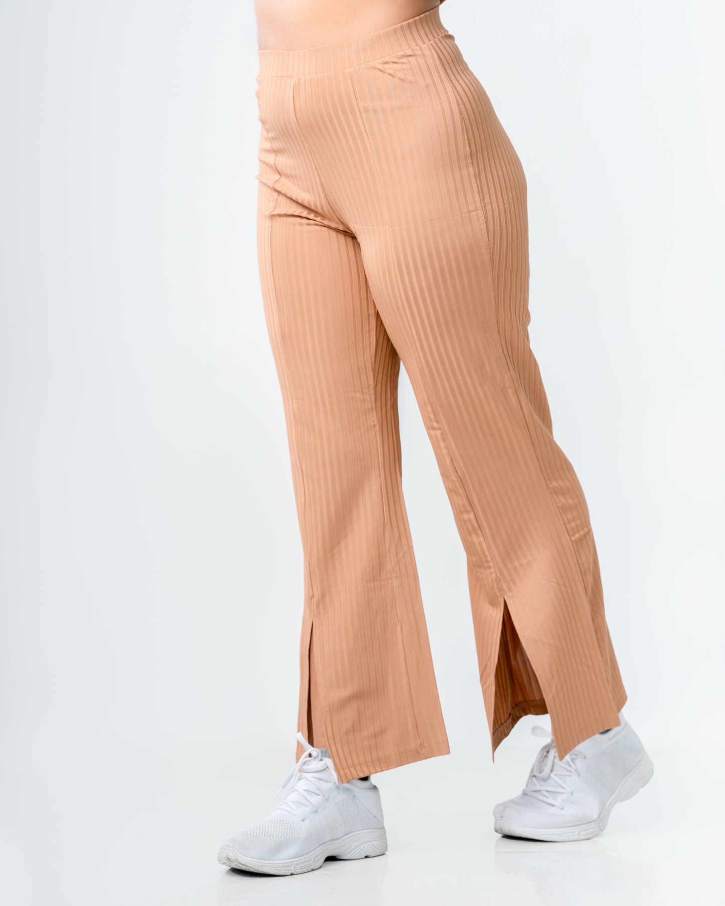 Essential Front Slit Pant