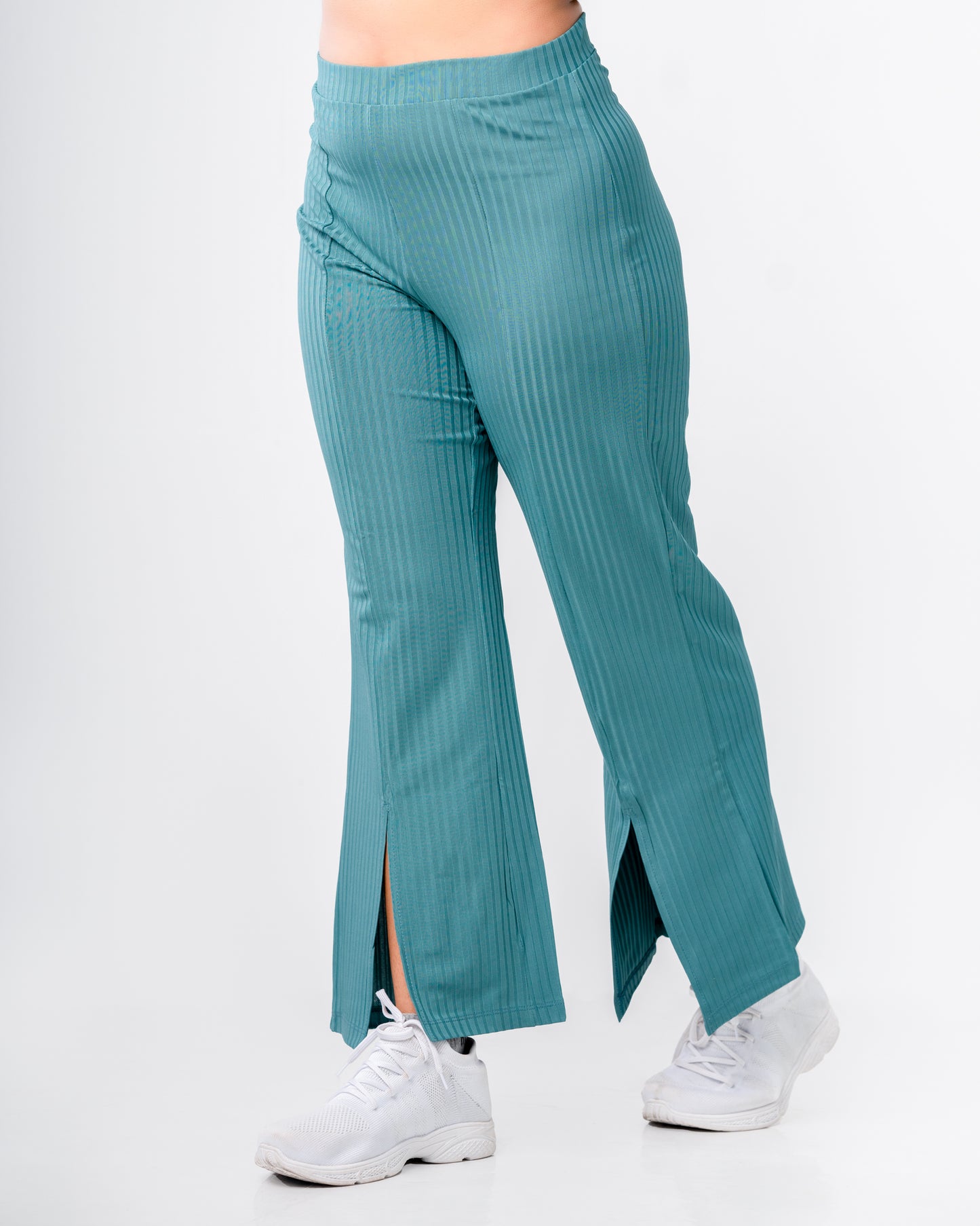 Essential Front Slit Pant