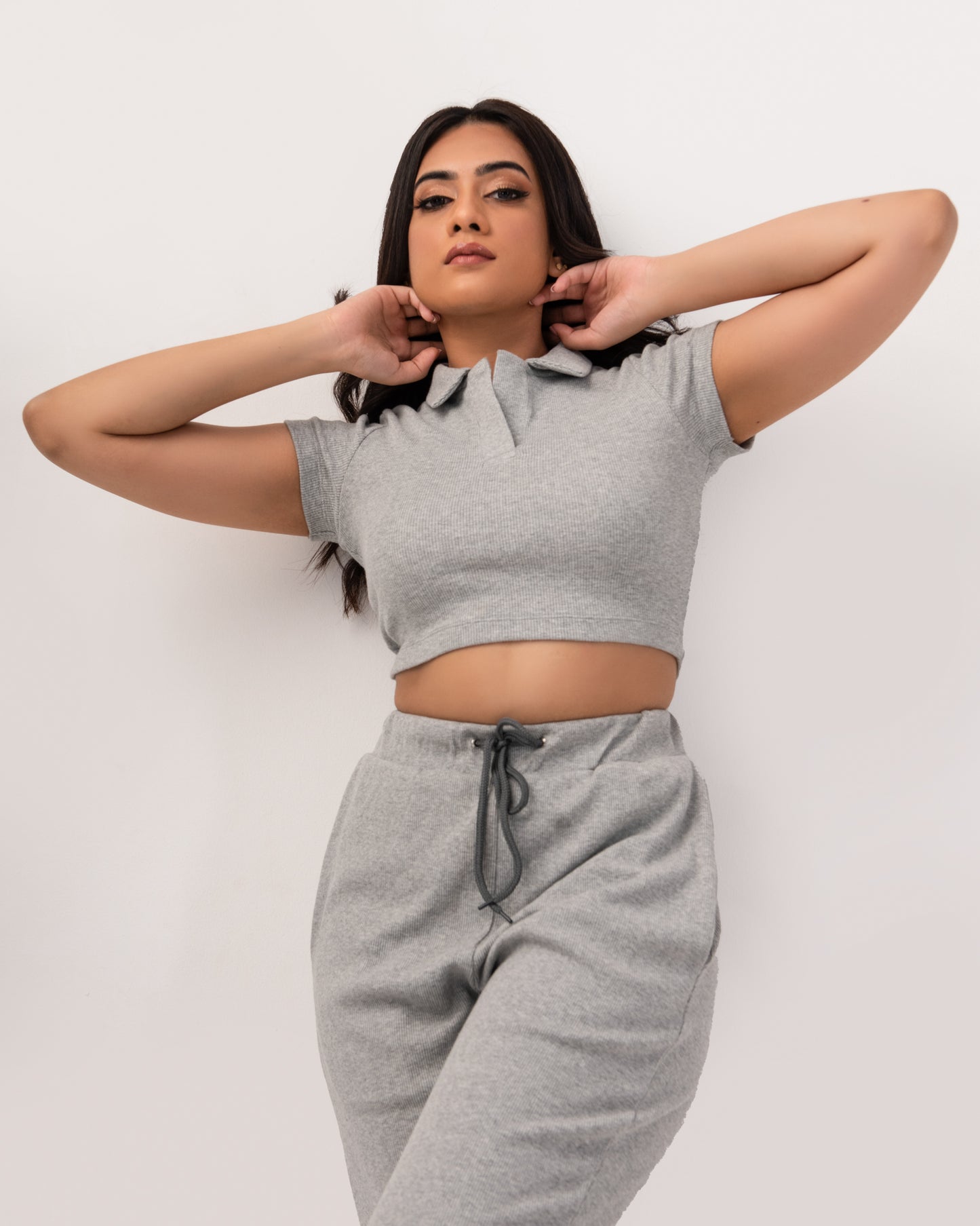 Jowie Collared Crop